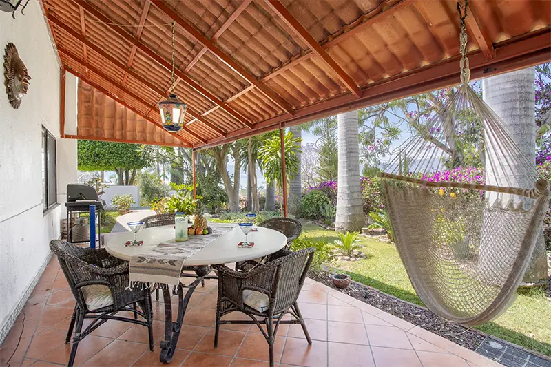 TERRACE 2.webp