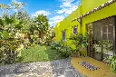 CKISKADEE GARDEN BACK 1 (2).webp