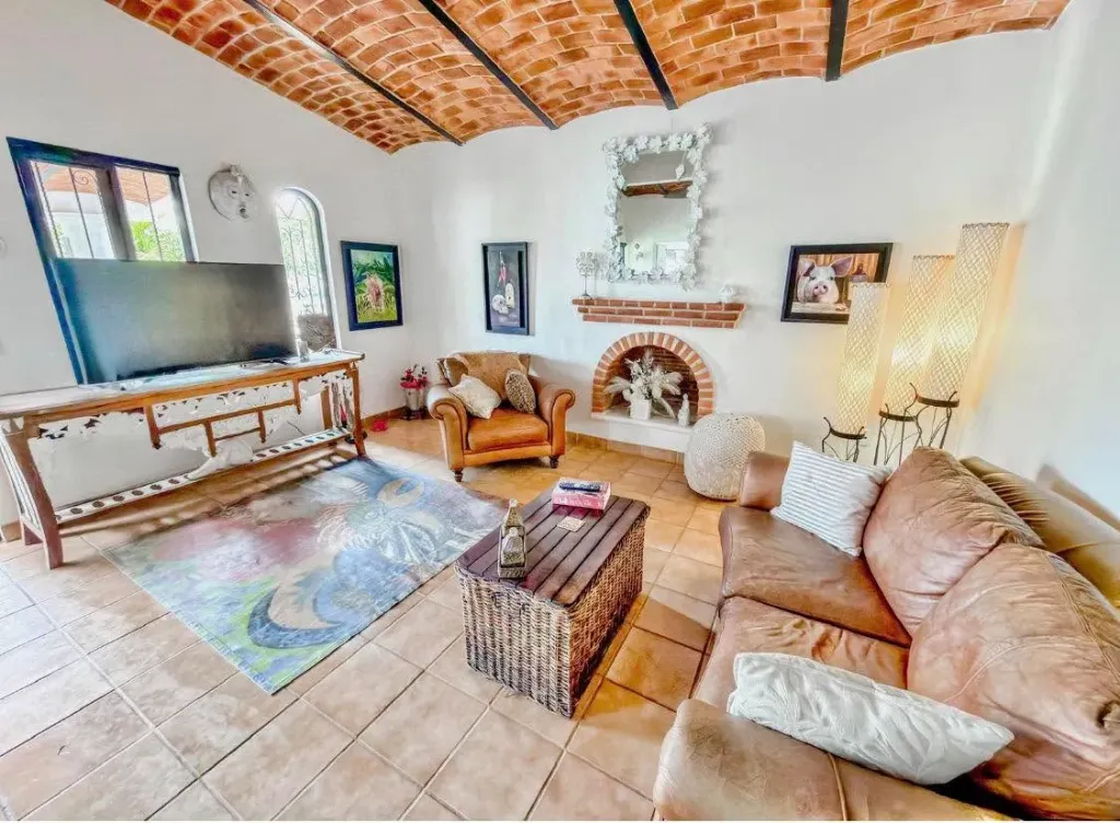 CASA DE JAKE