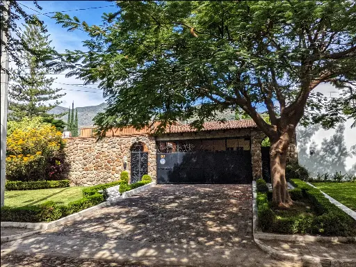 CASA JANIE