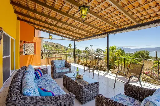 CASA KISKADEE