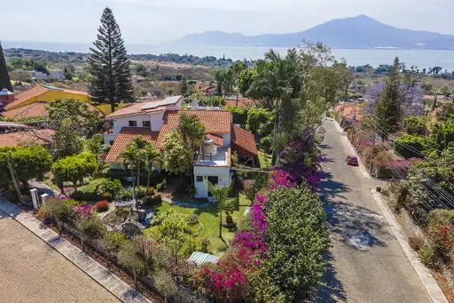 CASA BOWEN